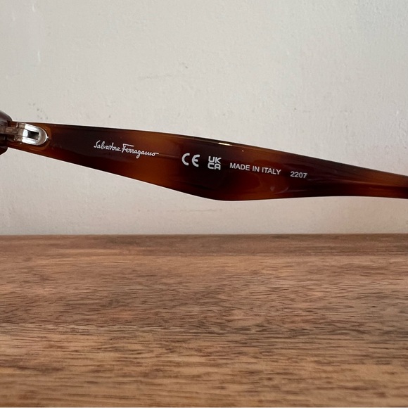 NWT FERRAGAMO 56mm Square Sunglasses - Picture 6 of 14